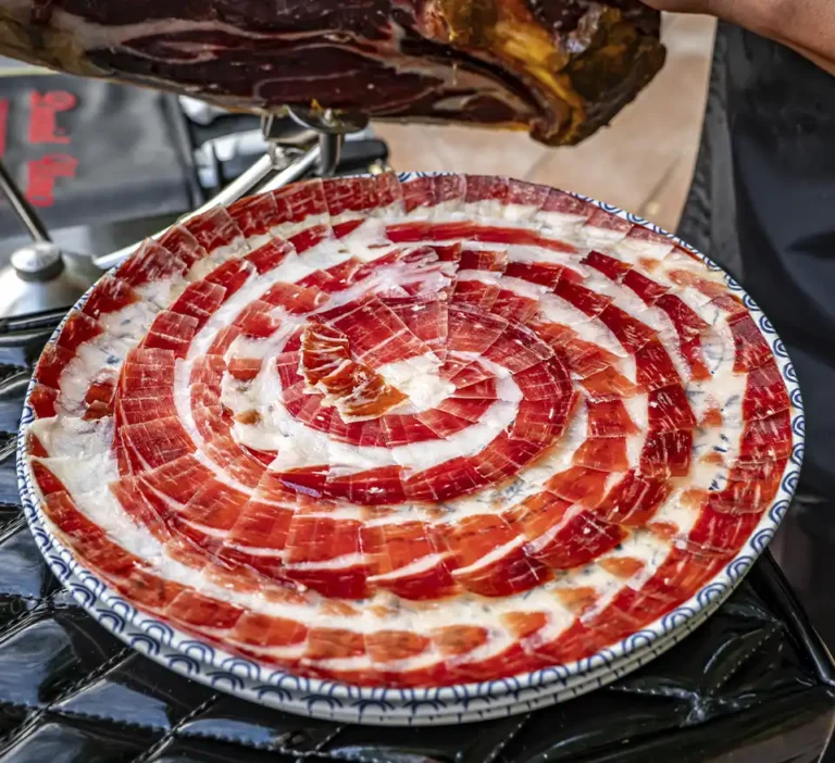 Fotografía de jamones e ibéricos